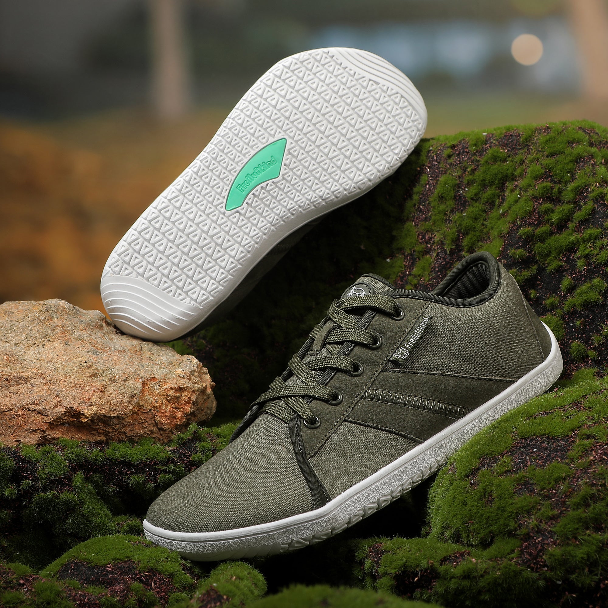 Baker - sneakers barefoot salutari