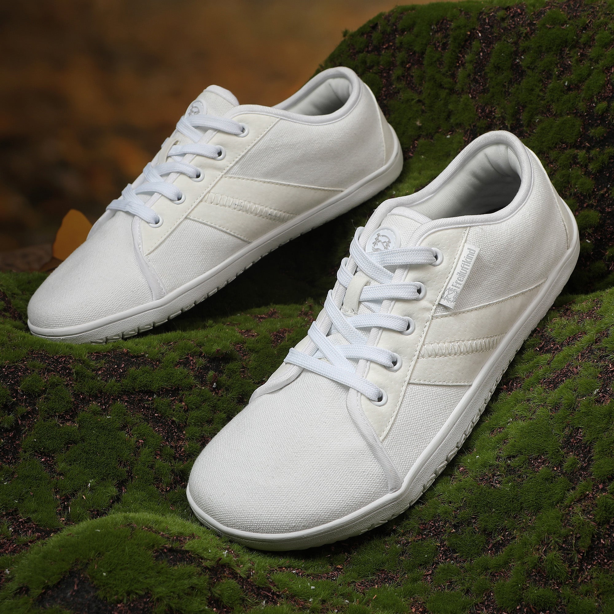 Baker - sneakers barefoot salutari