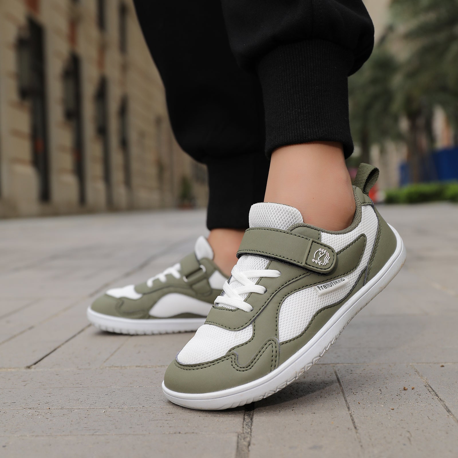 Everest Kids - wasserabweisende Sneaker Barfußschuhe